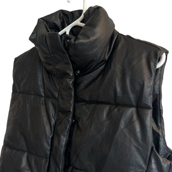 Zara Black Faux Leather Puffer Vest - Picture 5 of 9